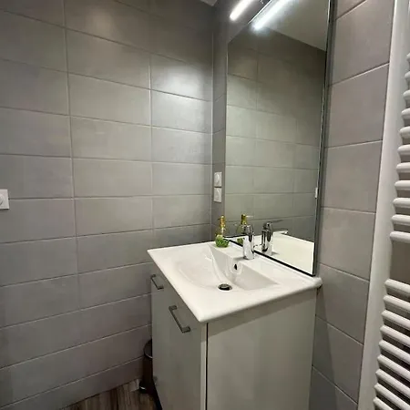 Apartman Dubai, Bel Et Spacieux